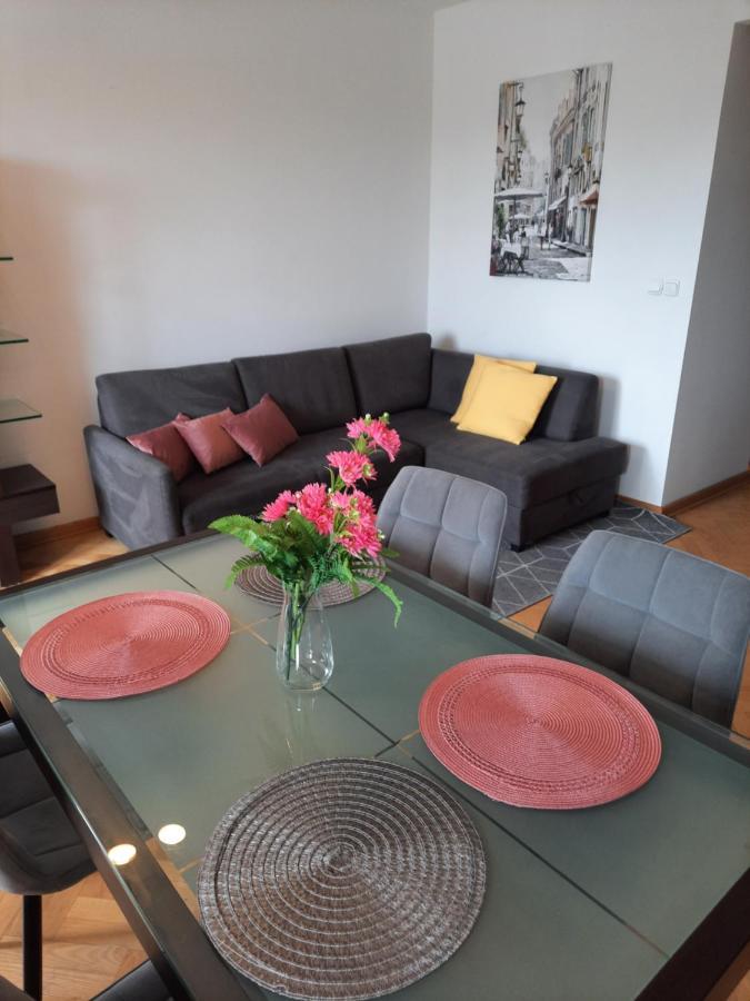Sloneczny Apartament Bluszczanska Apartment Warsaw Ngoại thất bức ảnh