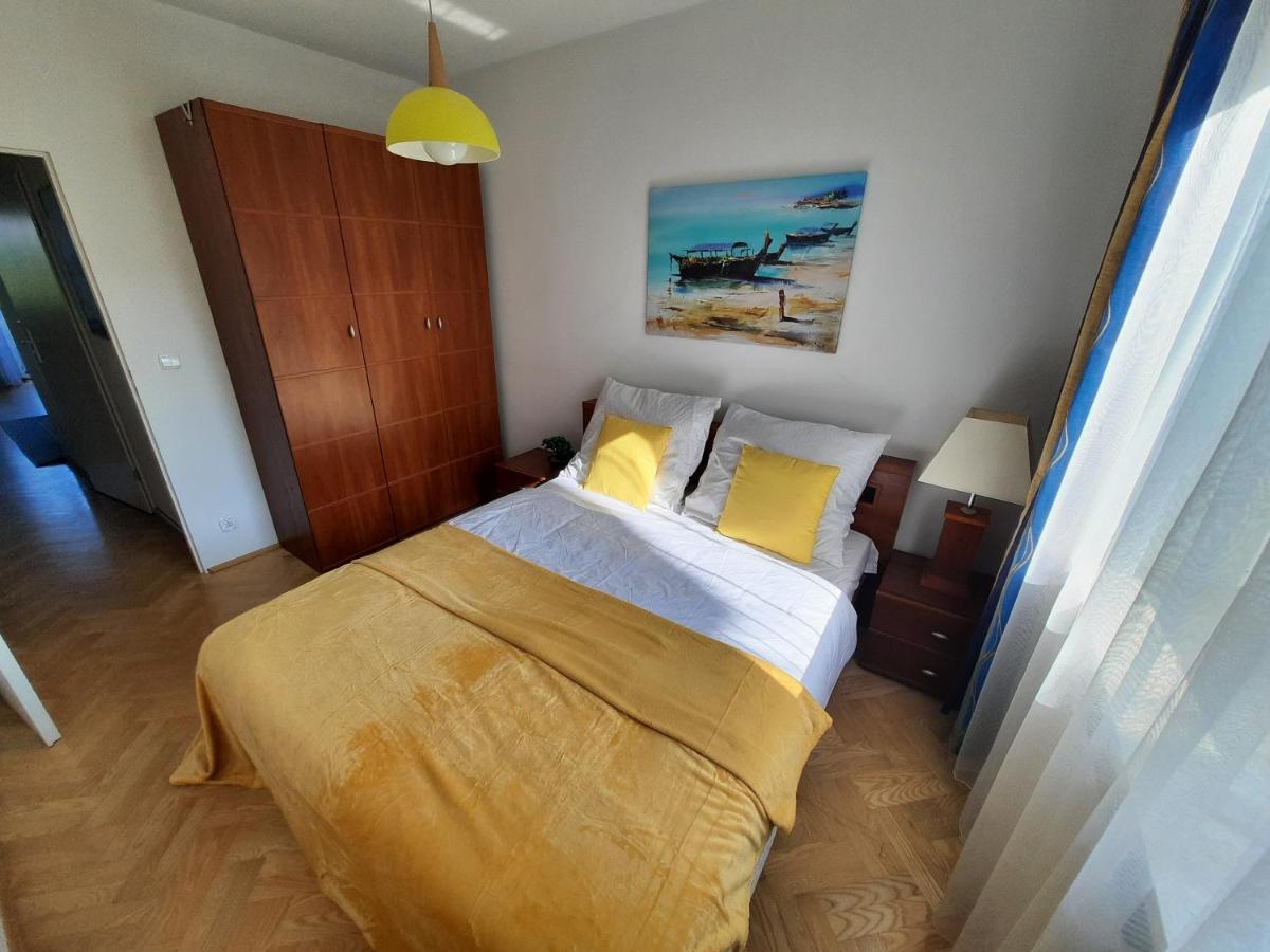 Sloneczny Apartament Bluszczanska Apartment Warsaw Ngoại thất bức ảnh
